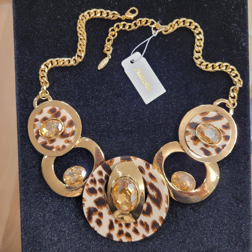 Leopard Print Statement Necklace. Gold Tone. Sparkling Crystal Accents. Natasha. - Picture 8 of 17